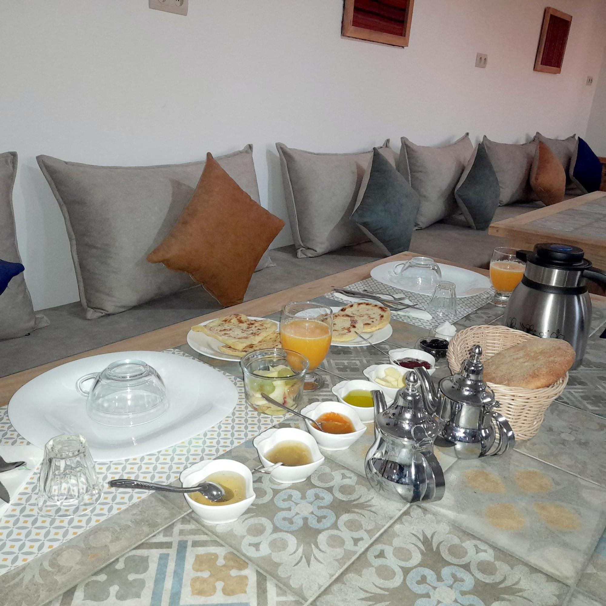 Villa A'Kabar Tamedakhte ภายนอก รูปภาพ